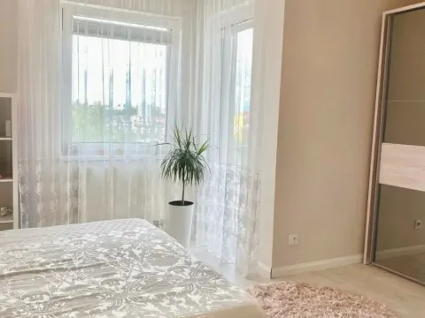 Pronájem bytu 4+kk, Praha - Strašnice, 120 m2