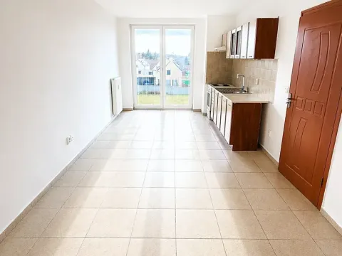 Pronájem bytu 1+kk, Praha - Újezd nad Lesy, Staroújezdská, 35 m2