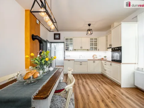 Prodej rodinného domu, Sedlčany, Baxova, 140 m2