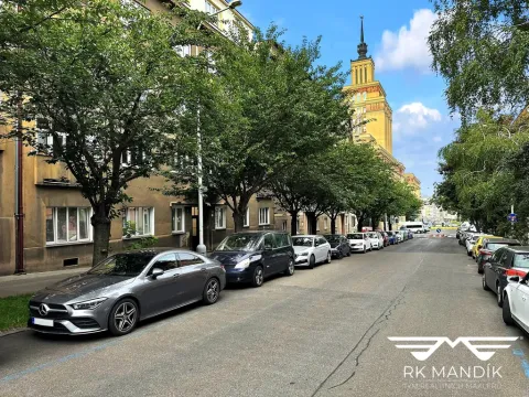 Pronájem bytu 2+kk, Praha - Dejvice, Koulova, 46 m2