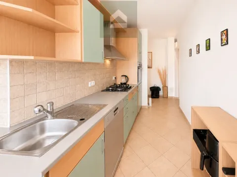 Prodej bytu 3+1, Plzeň - Lobzy, Dlouhá, 77 m2