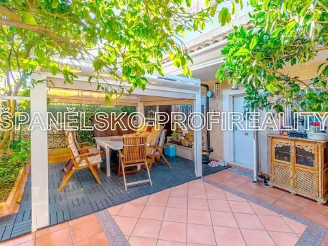 Prodej rodinného domu, Alicante, Španělsko, 111 m2