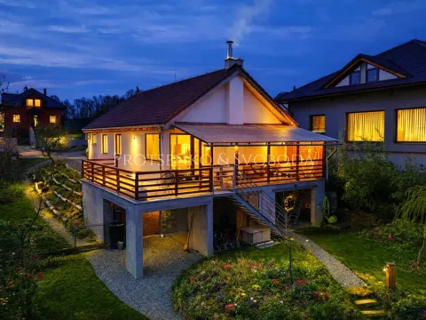 Prodej rodinného domu, Líšnice, 181 m2