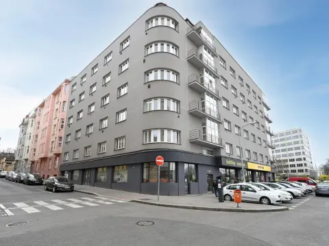 Pronájem bytu 1+1, Praha - Libeň, Novákových, 42 m2