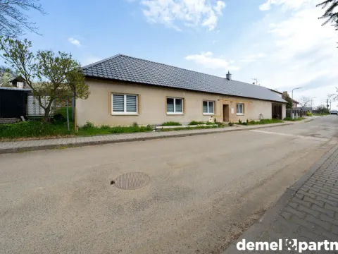 Prodej rodinného domu, Valeč, 96 m2