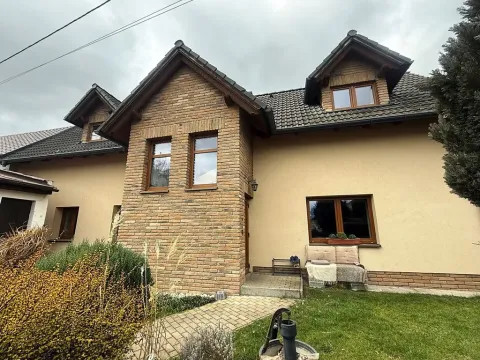 Prodej rodinného domu, Ledce, 140 m2