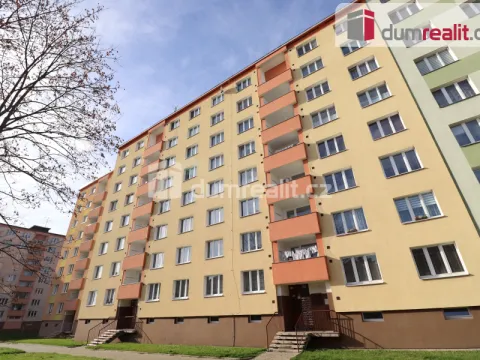 Pronájem bytu 3+1, Ostrov, Jungmannova, 76 m2