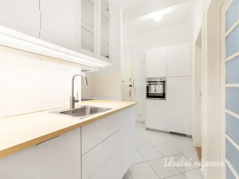 Pronájem bytu 2+1, Praha - Libeň, Novákových, 49 m2