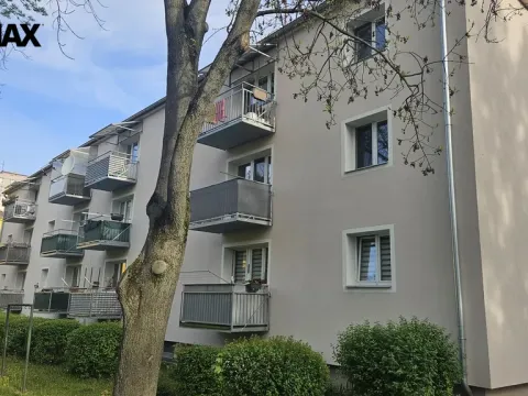 Prodej bytu 2+kk, České Budějovice - České Budějovice 3, U Trojice, 66 m2