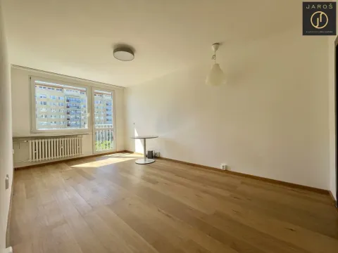 Pronájem bytu 2+kk, Praha - Kobylisy, Frýdlantská, 43 m2