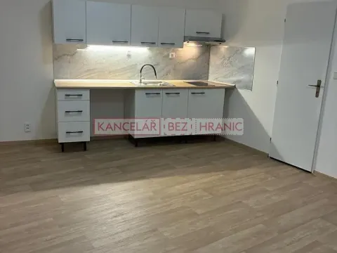 Prodej bytu 1+kk, Uherské Hradiště, Kordon, 32 m2