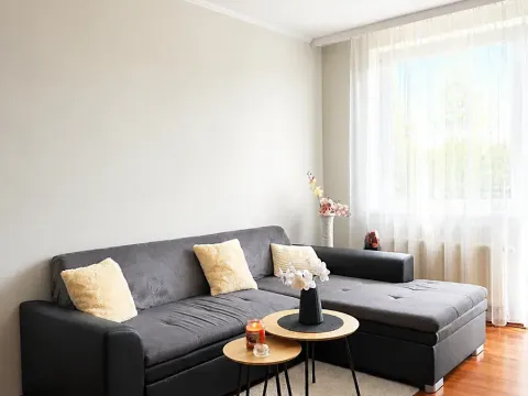 Pronájem bytu 2+kk, Praha - Vysočany, Pod Harfou, 54 m2