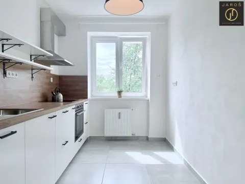 Pronájem bytu 2+1, Kladno, gen. Píky, 61 m2