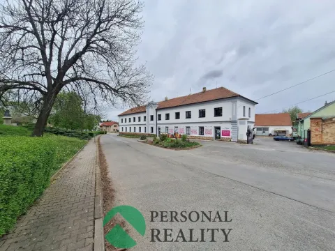 Pronájem bytu 1+kk, Rostoklaty - Nová Ves II, 28 m2