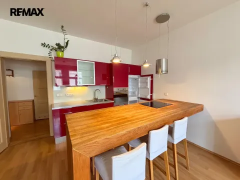 Pronájem bytu 2+kk, Praha - Vinohrady, U Kanálky, 60 m2