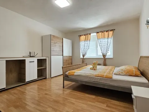 Pronájem bytu 1+1, Sebranice, 30 m2