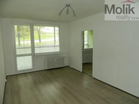 Pronájem bytu 1+1, Most, K. J. Erbena, 34 m2