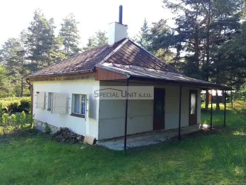 Prodej chaty, Jesenice, U Velkého rybníka, 47 m2