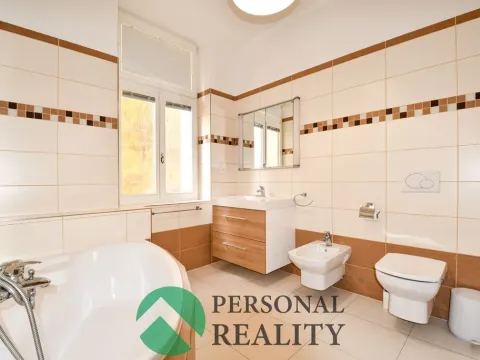 Pronájem bytu 3+kk, Mariánské Lázně, Mladějovského, 86 m2