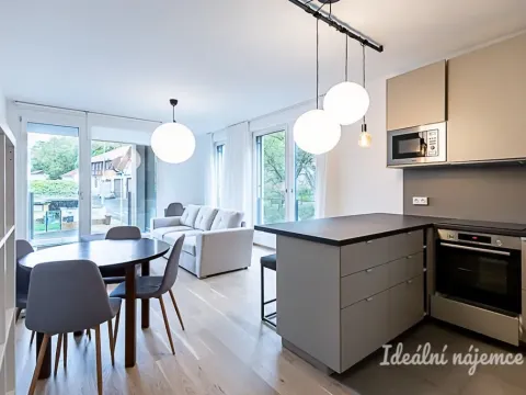 Pronájem bytu 2+kk, Praha - Lysolaje, Lysolajské údolí, 62 m2