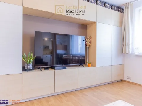 Prodej bytu 2+1, Olomouc - Nové Sady, Družební, 43 m2