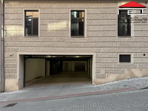 Pronájem garáže, Brno, Leitnerova, 10 m2