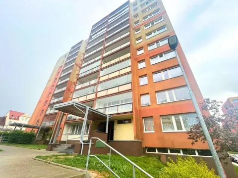 Pronájem bytu 2+kk, Kladno, Čs. armády, 45 m2