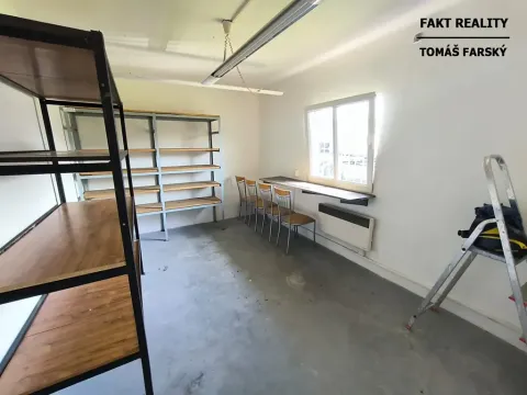 Pronájem skladu, Ústí nad Labem, Přístavní, 15 m2