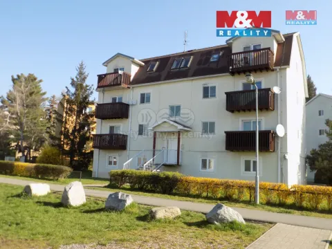 Pronájem bytu 4+1, Králův Dvůr, 74 m2