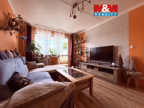 Prodej bytu 2+1, Klášterec nad Ohří - Miřetice u Klášterce nad Ohří, Jana Ámose Komenského, 62 m2