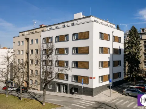 Prodej bytu 1+kk, Praha, Pod Drinopolem, 37 m2