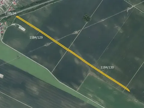 Prodej pole, Týnec, 6176 m2