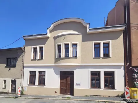 Pronájem bytu 2+kk, Kolín - Kolín IV, Školská, 59 m2