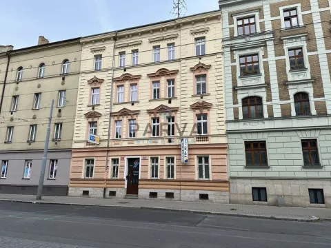 Pronájem bytu 2+kk, Plzeň - Východní Předměstí, Sladkovského, 49 m2