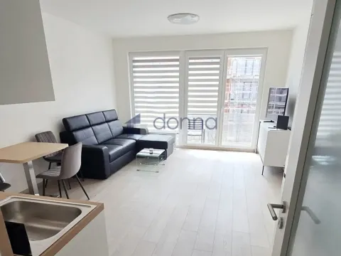 Pronájem bytu 1+kk, Praha, Gerstelova, 35 m2