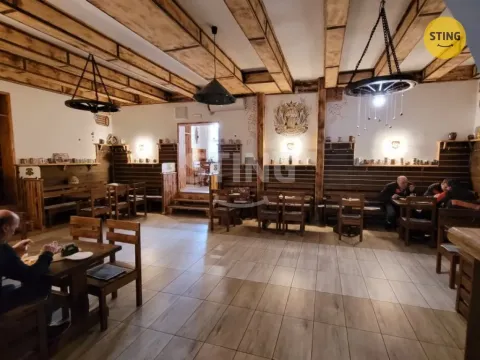 Pronájem restaurace, Třinec, nám. Míru, 280 m2