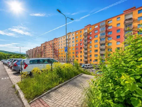 Prodej bytu 1+1, Jirkov, SNP, 39 m2