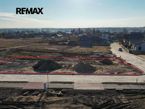 Prodej pozemku pro bydlení, Kly, 821 m2