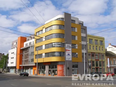 Pronájem kanceláře, Plzeň, Klatovská třída, 82 m2