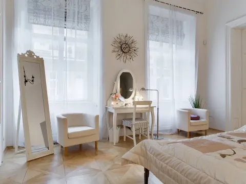 Prodej bytu 6+kk a větší, Praha - Staré Město, Liliová, 127 m2