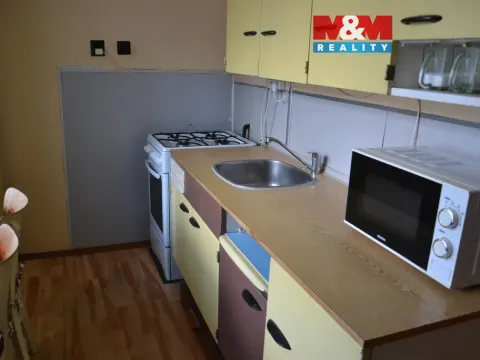 Prodej bytu 3+1, Náchod, Pražská, 58 m2