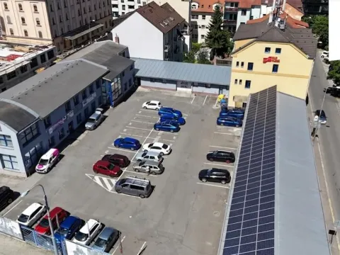 Pronájem obchodního prostoru, Plzeň, Wenzigova, 270 m2