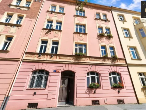 Prodej bytu 1+kk, Praha - Karlín, Hybešova, 26 m2