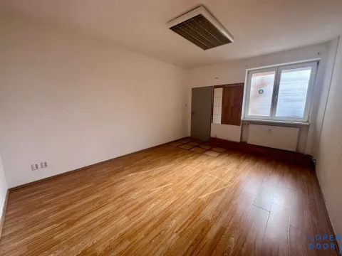 Pronájem obchodního prostoru, Litvínov, Ruská, 18 m2