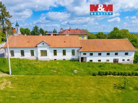 Prodej rodinného domu, Moravec, 220 m2