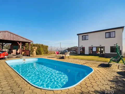 Prodej rodinného domu, Tísek, 208 m2