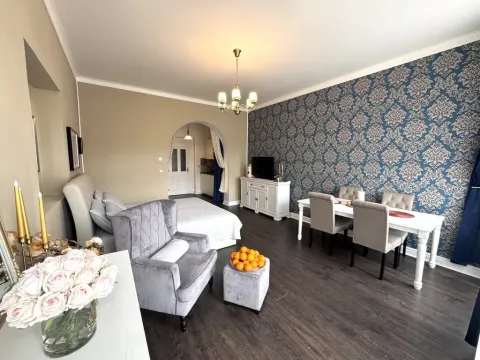 Prodej bytu 1+1, Karlovy Vary, Pod Jelením skokem, 48 m2