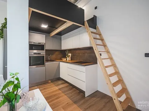 Prodej bytu 1+kk, Hradec Králové, 44 m2