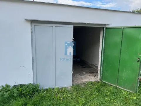 Pronájem garáže, Praha - Běchovice, 26 m2