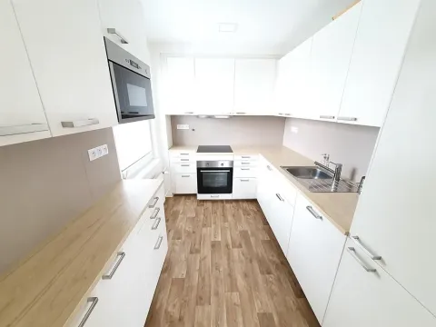 Pronájem bytu 3+kk, Praha - Michle, V zápolí, 75 m2